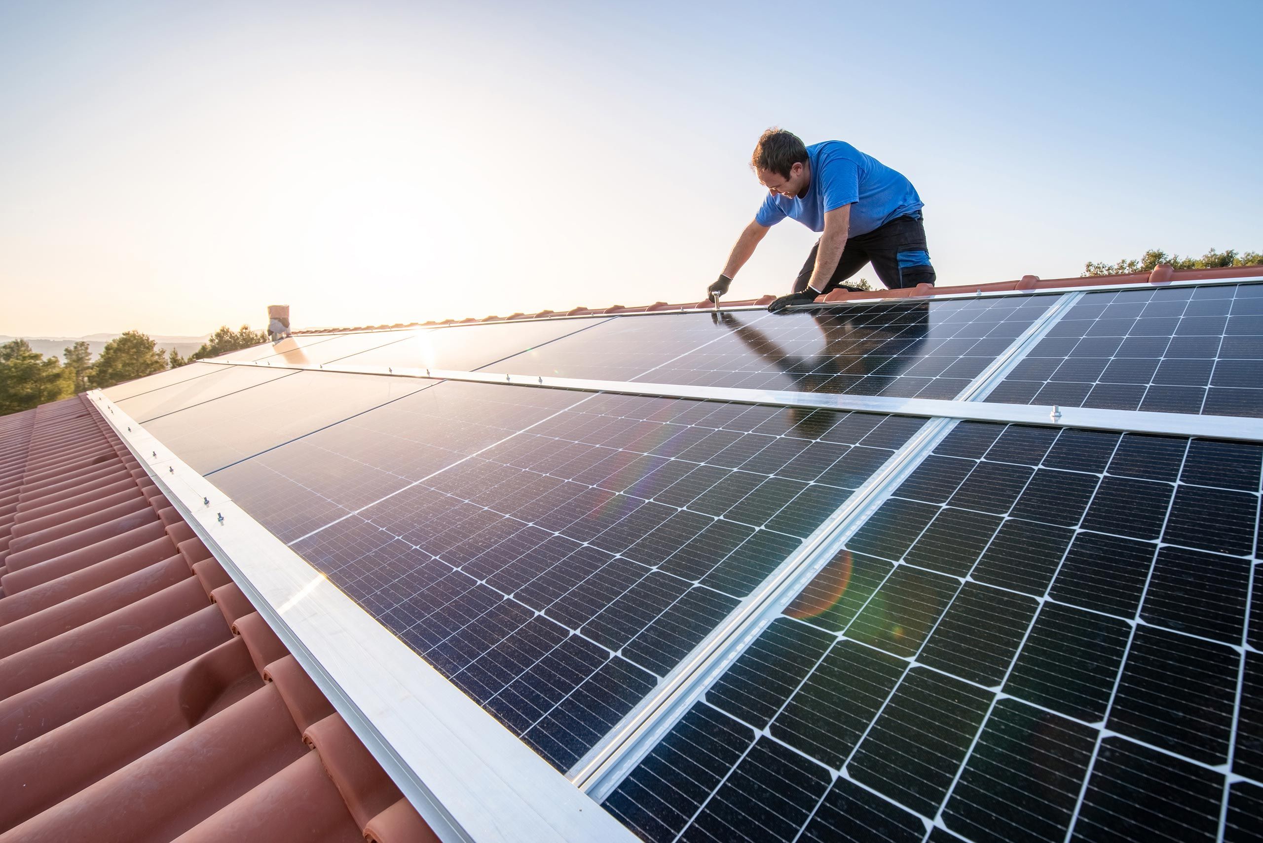 Energia solar registra crescimento de 200%, aponta gigante do setor