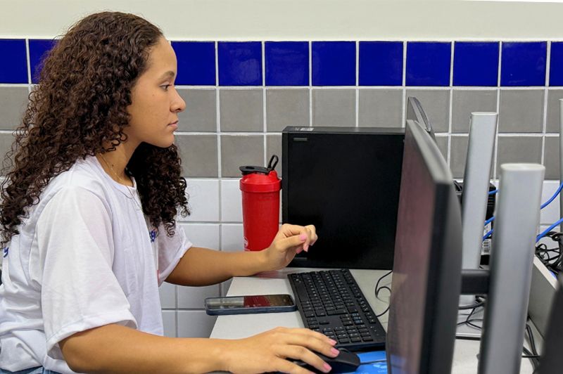 Senai e Petrobras abrem inscrição para formação de jovens em tecnologia